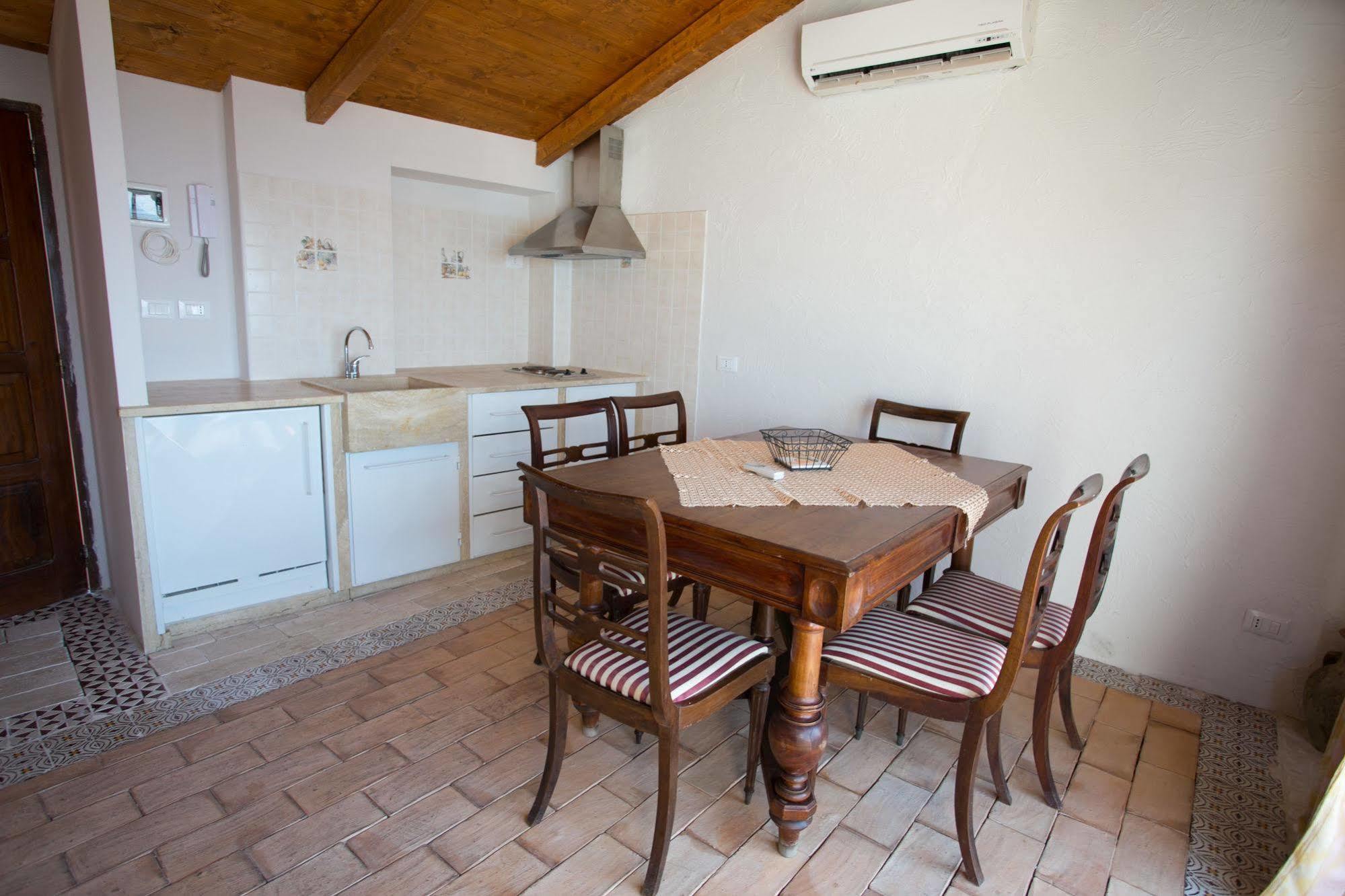 Rocca Delle Clarisse Apartment Tropea Exterior photo