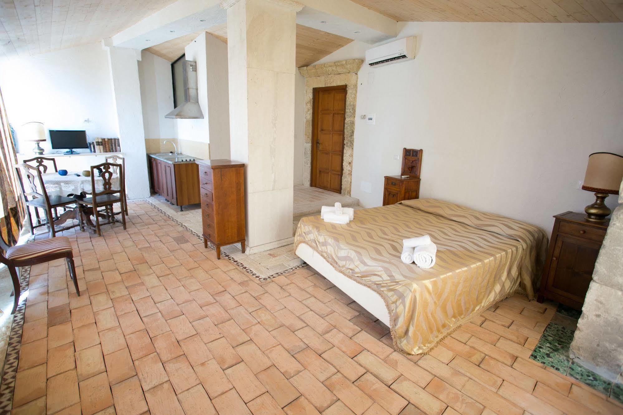 Rocca Delle Clarisse Apartment Tropea Exterior photo