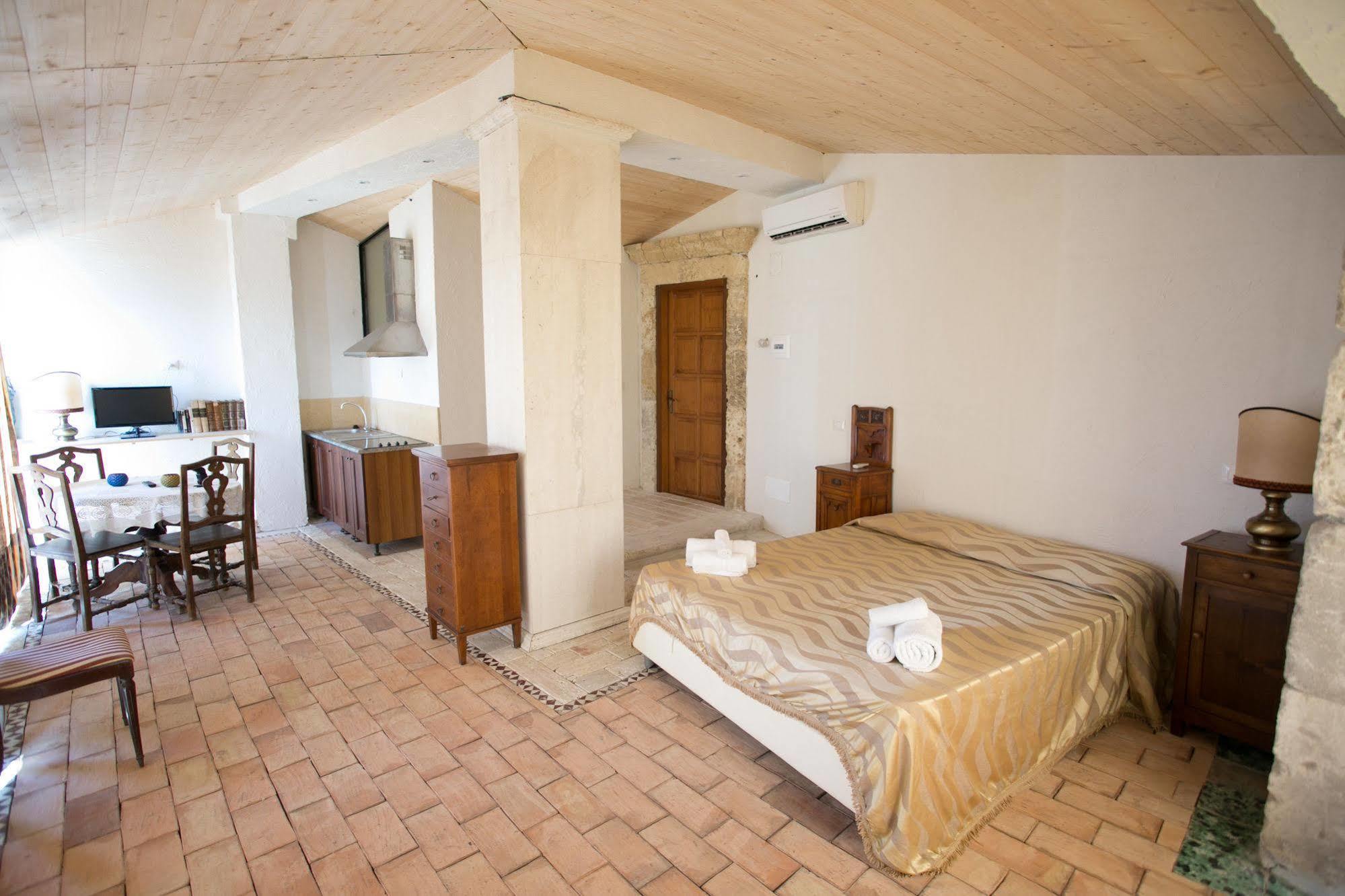 Rocca Delle Clarisse Apartment Tropea Exterior photo