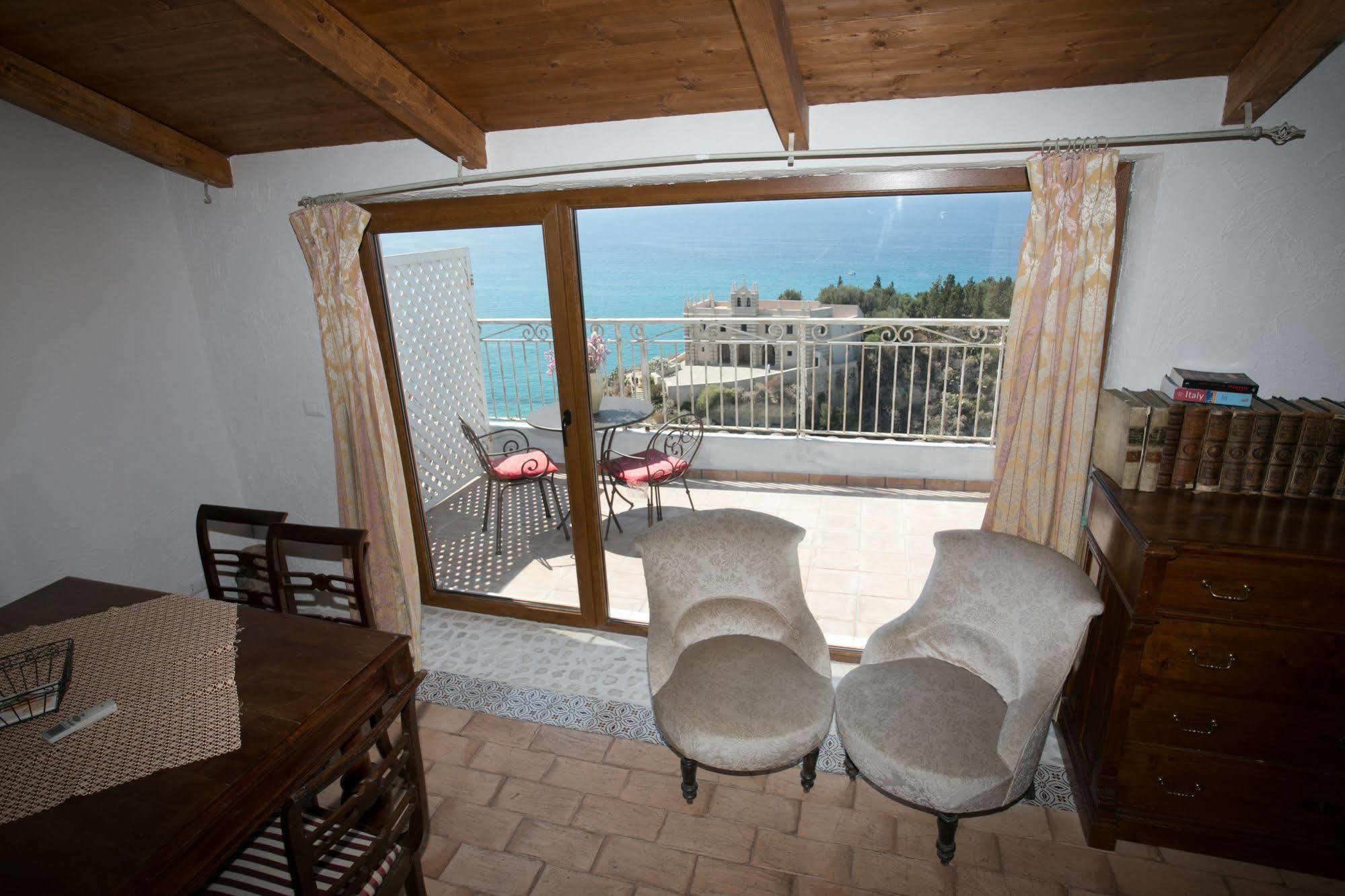 Rocca Delle Clarisse Apartment Tropea Exterior photo