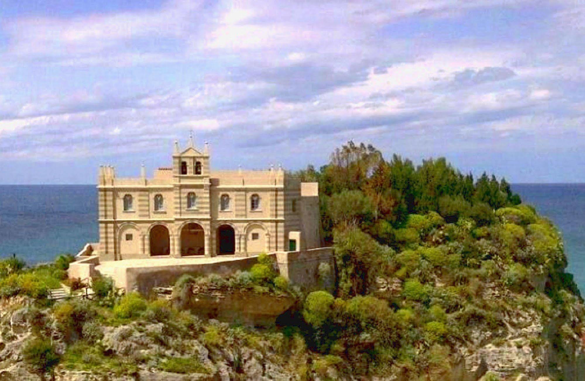 Rocca Delle Clarisse Apartment Tropea Exterior photo