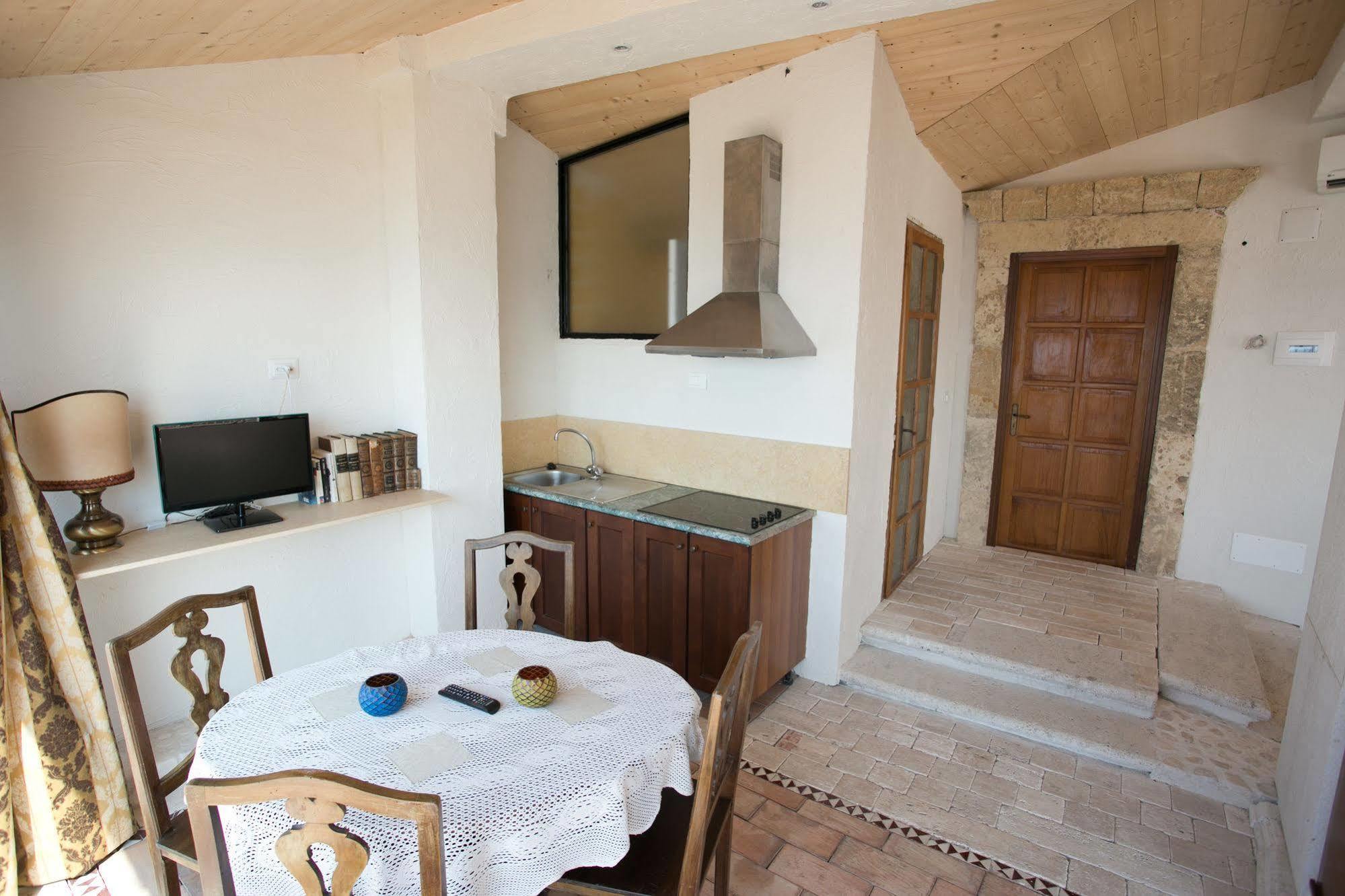 Rocca Delle Clarisse Apartment Tropea Exterior photo